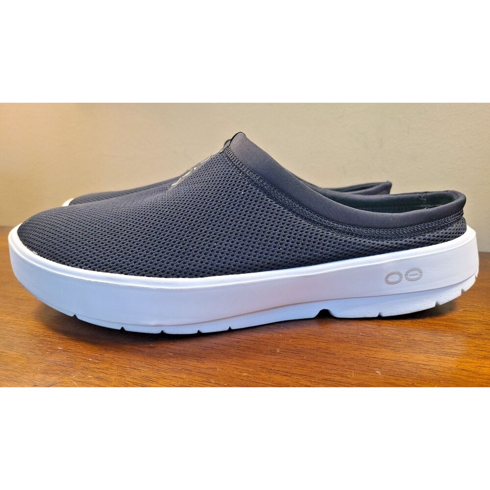 OOFOS OOcoozie Sport Mens Size 13 Black White Mesh Slipper Recovery Mules Slides